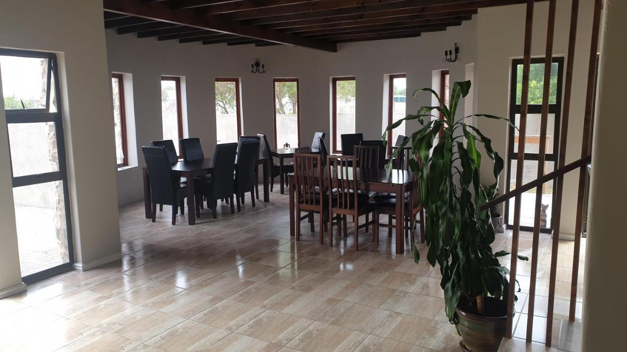 Stonehouse On Main Hotel Struisbaai Exterior photo