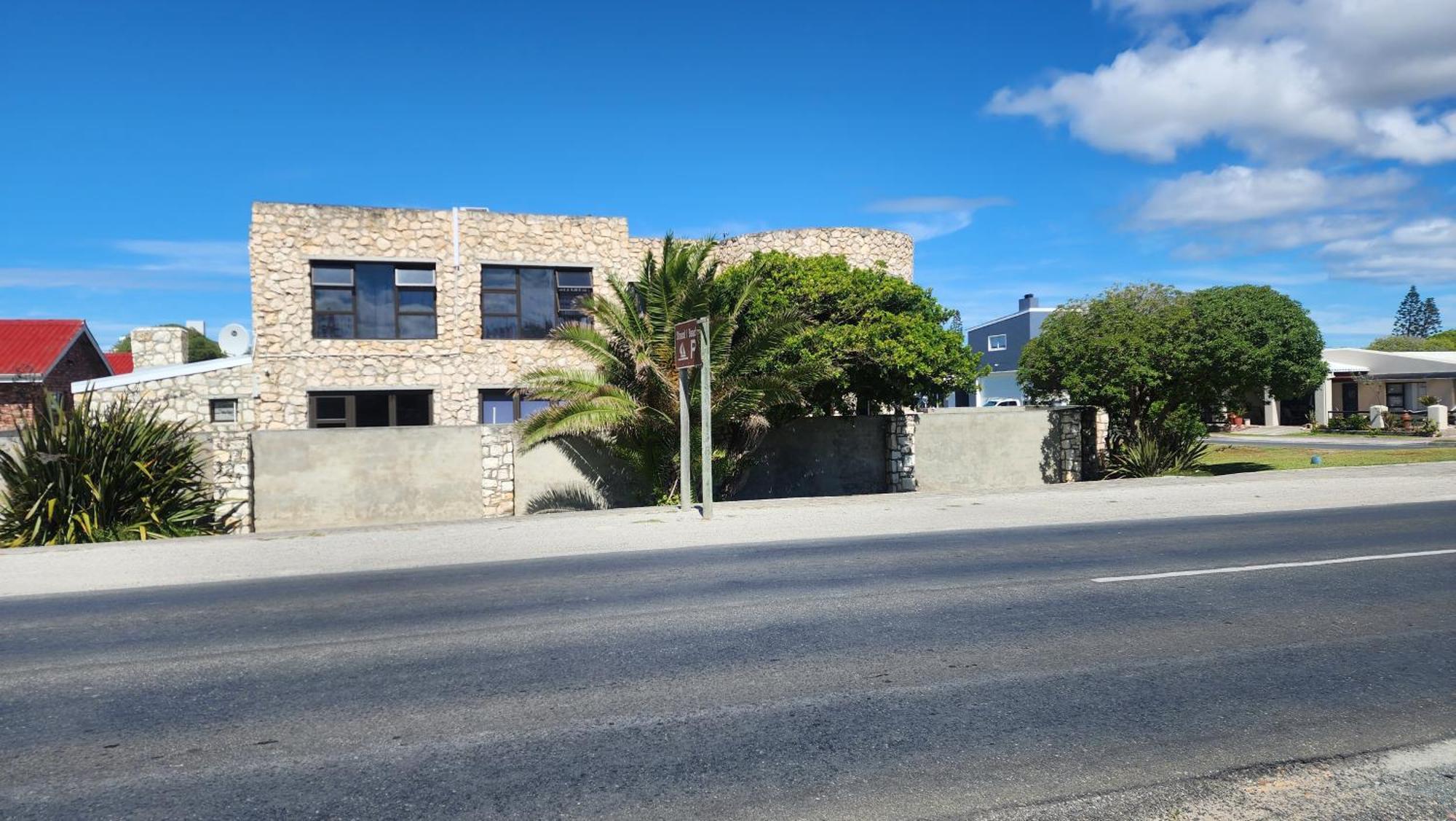 Stonehouse On Main Hotel Struisbaai Exterior photo